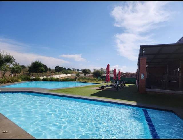 2 BEDROOM APARTMENT FOR SALE IN WITFIELD